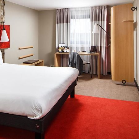 Ibis Hotel Northampton Centre Bagian luar foto