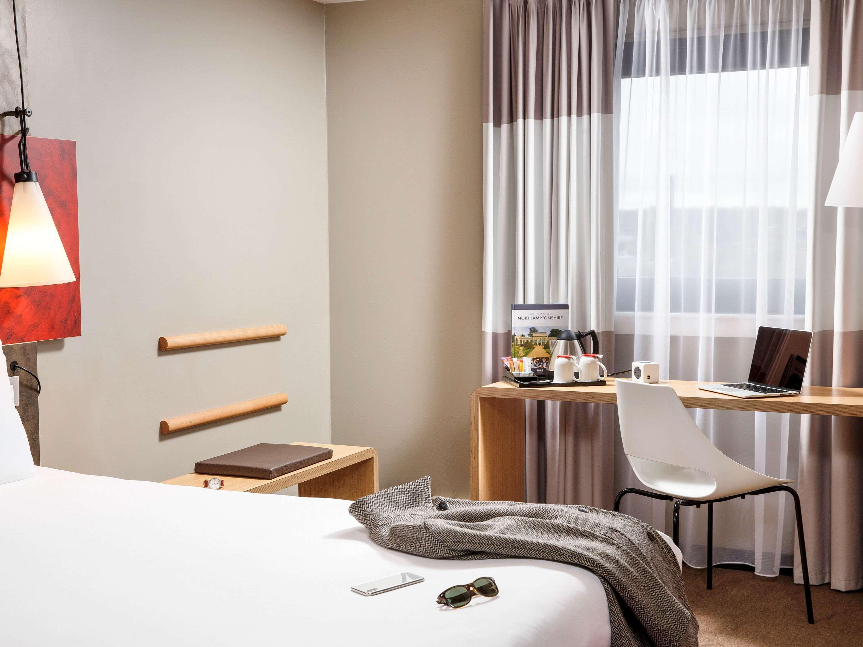 Ibis Hotel Northampton Centre Bagian luar foto