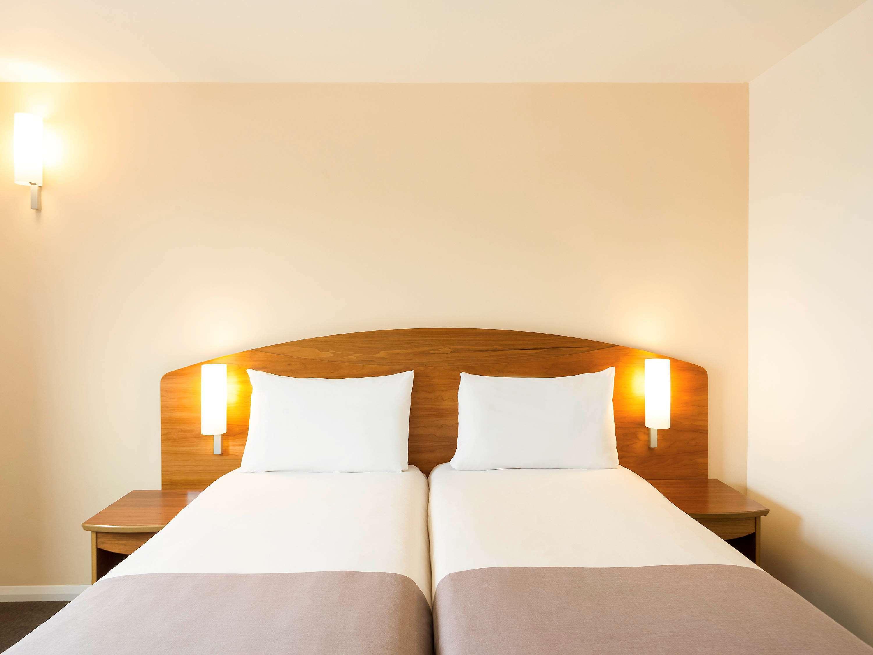 Ibis Hotel Northampton Centre Bagian luar foto
