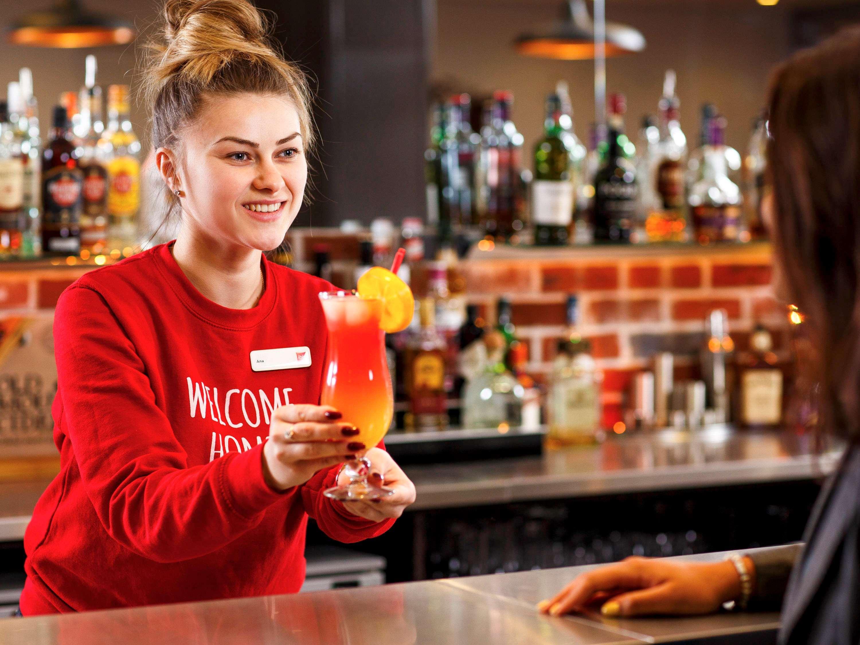 Ibis Hotel Northampton Centre Bagian luar foto