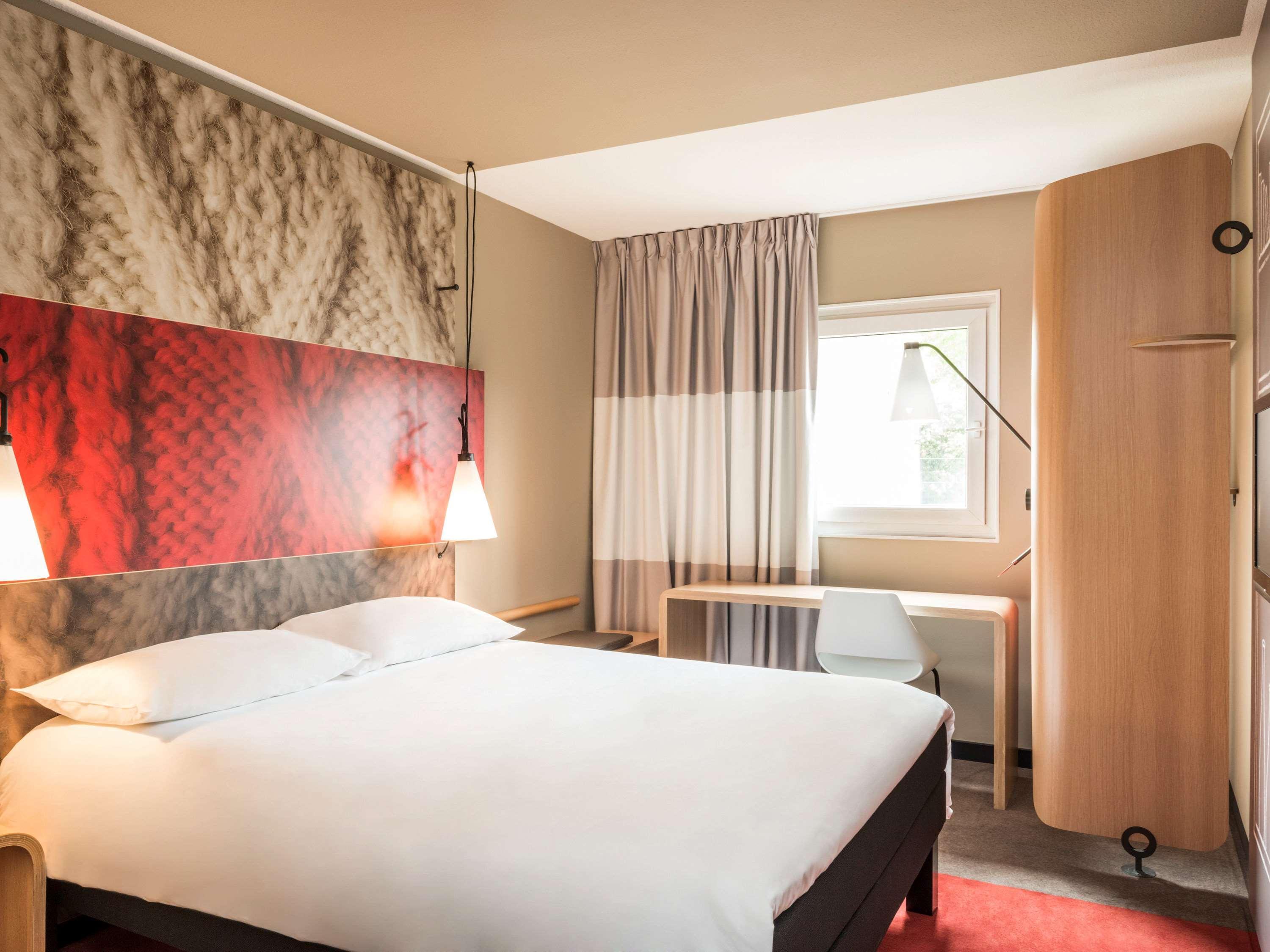 Ibis Hotel Northampton Centre Bagian luar foto