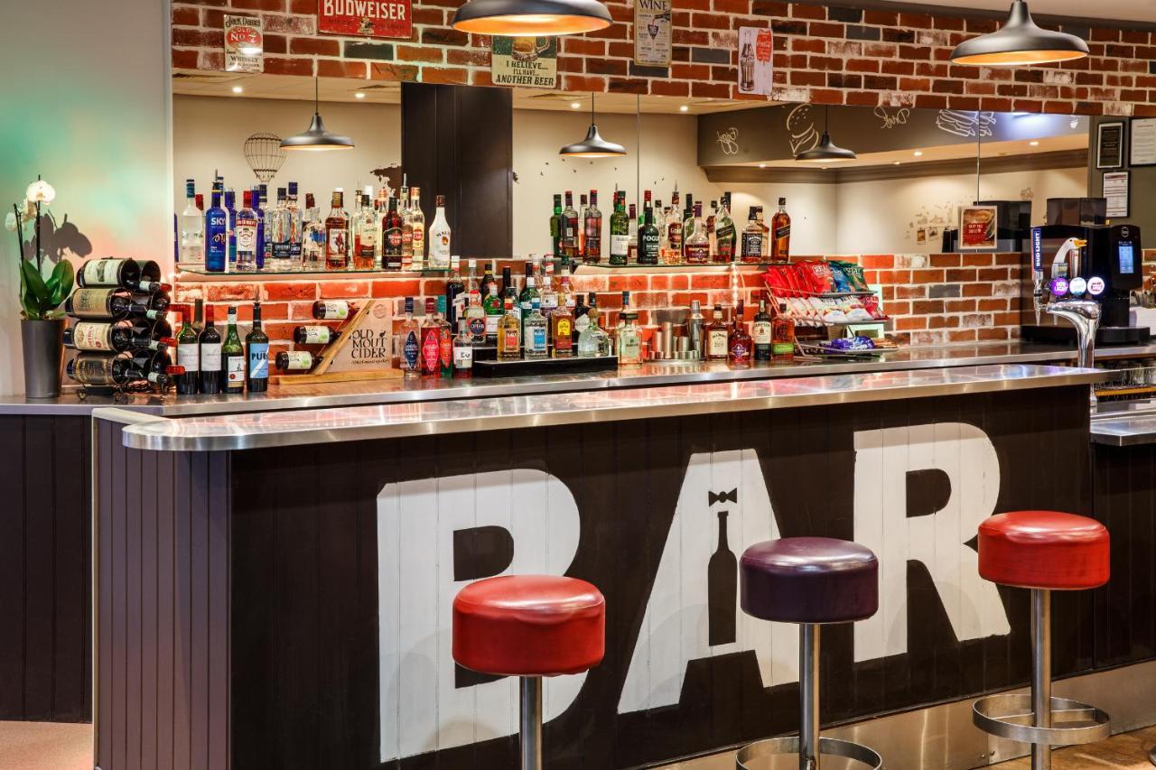 Ibis Hotel Northampton Centre Bagian luar foto